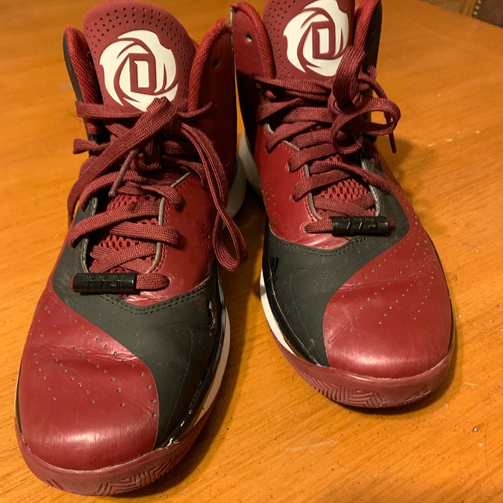 Big boys Adidas Derrick Rose 337 basketball shoes